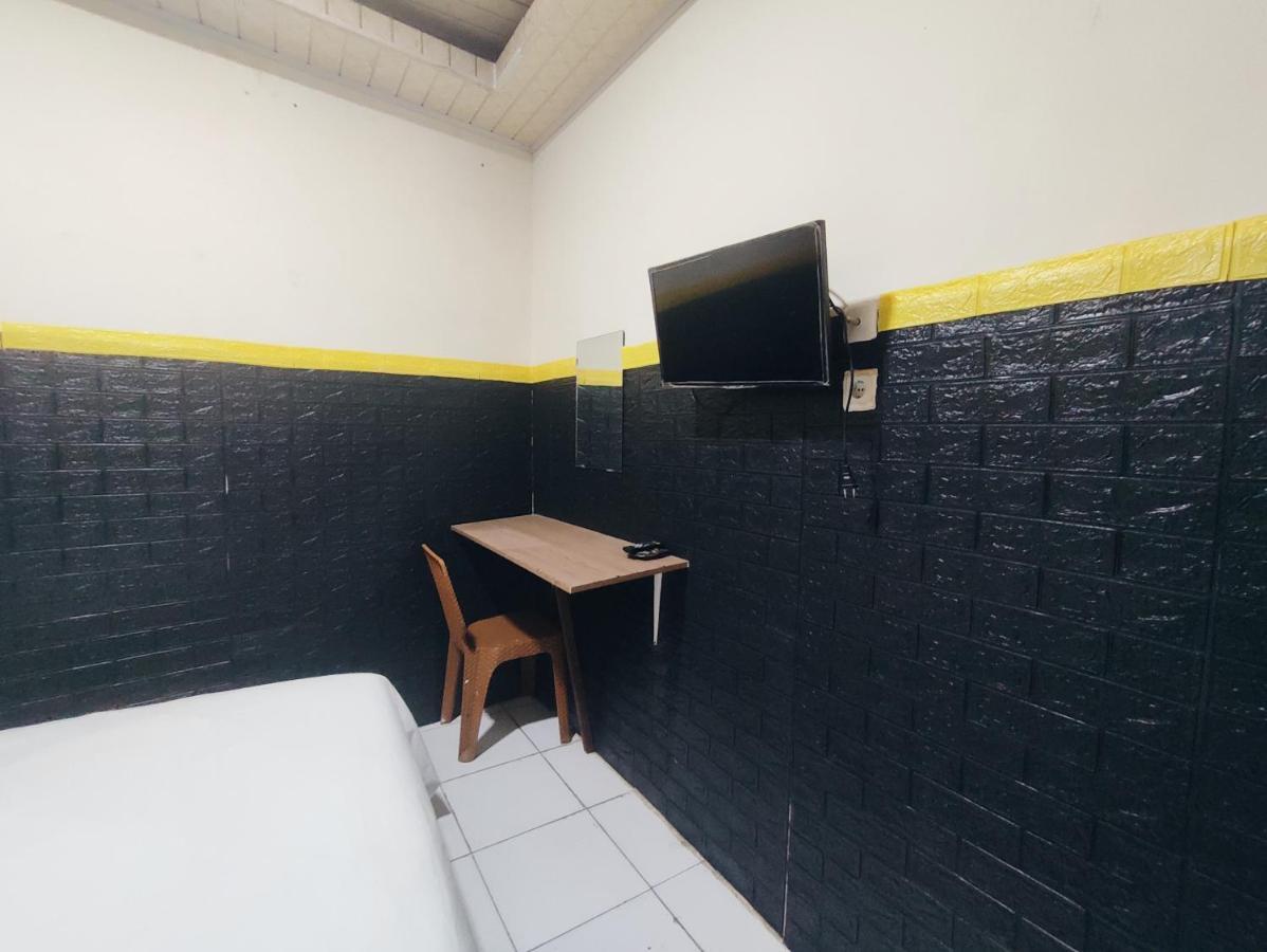 Superstar Residence Tomohon Redpartner Bagian luar foto